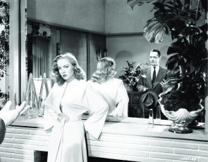 Still of Robert Montgomery and Audrey Totter from The Lady In The Lake movie
